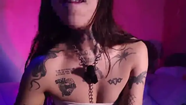 Jess_tattoo11's cam snapshot