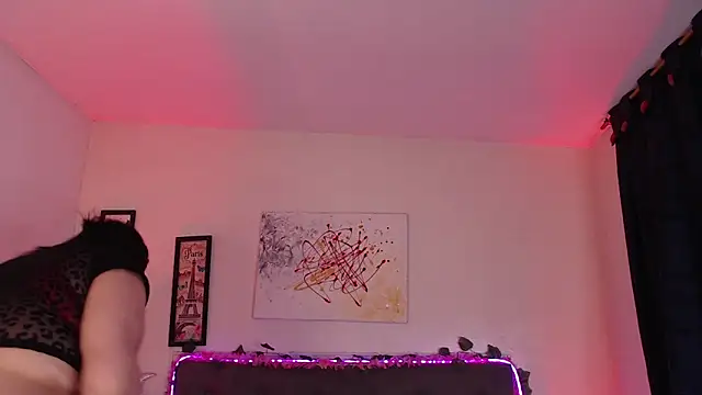 emily_leinner's cam snapshot