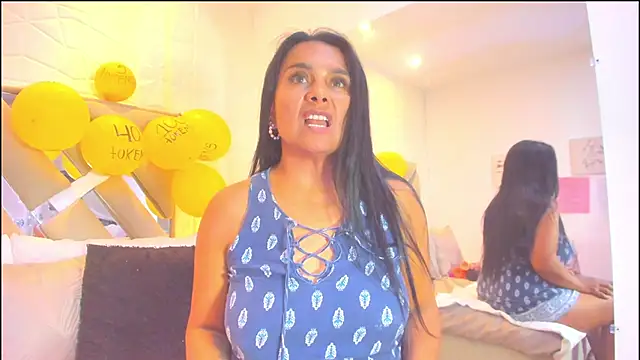 raquell_moore's cam snapshot