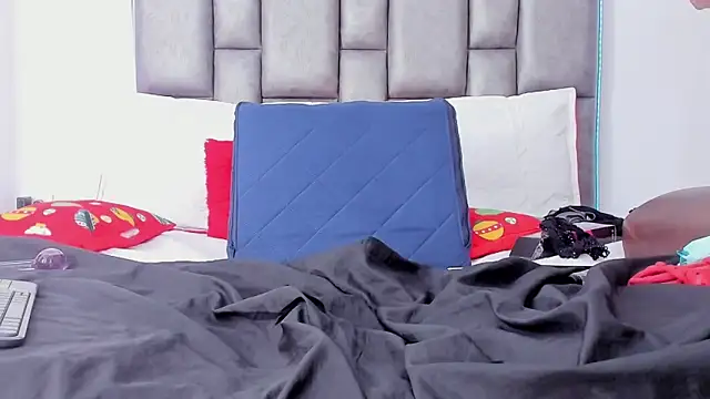 sarahhernandez's cam snapshot