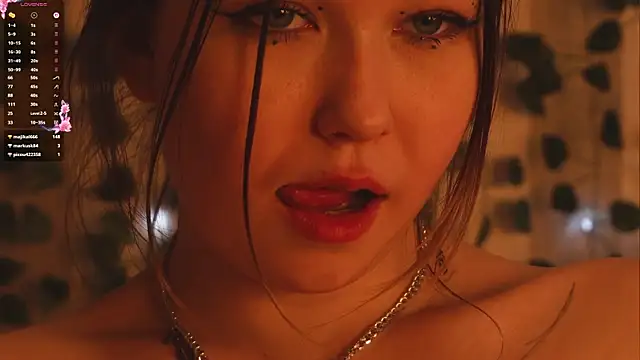 cheeky_cherry_'s cam snapshot