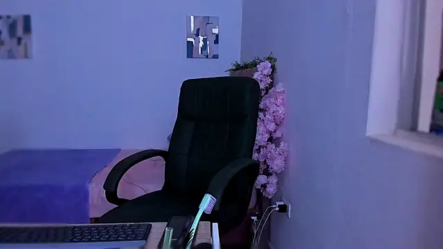 Charlee_pink's cam snapshot