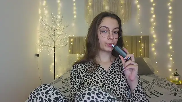 Real_cutie1's cam snapshot