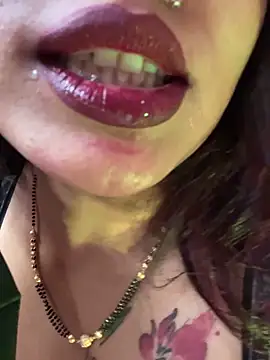 V-Hot-Sweti's cam snapshot