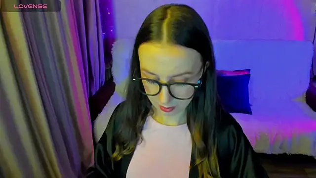 CurlySteph's cam snapshot