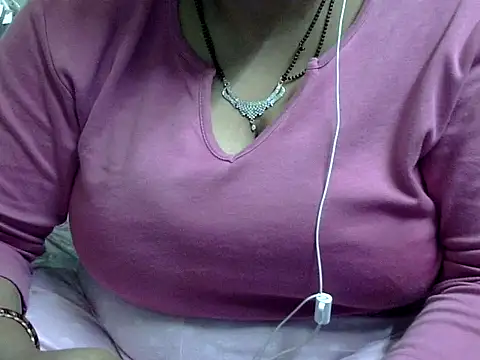 DAMINI98's cam snapshot