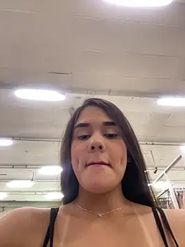 BellaLeclair's cam snapshot