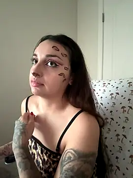 CharmingMaddie's cam snapshot