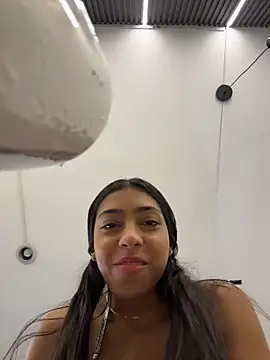 Ema_azel's cam snapshot