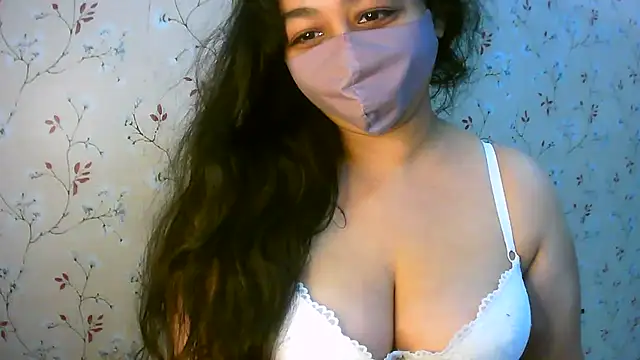 Nandini8's cam snapshot