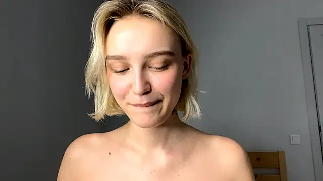 MelodyImam's cam snapshot