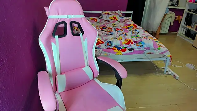 Lika8234's cam snapshot