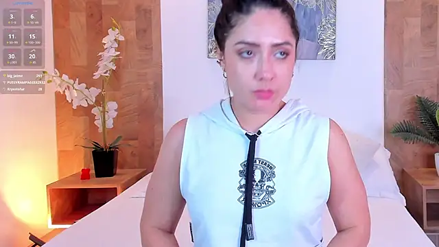 isabella_winkler's cam snapshot