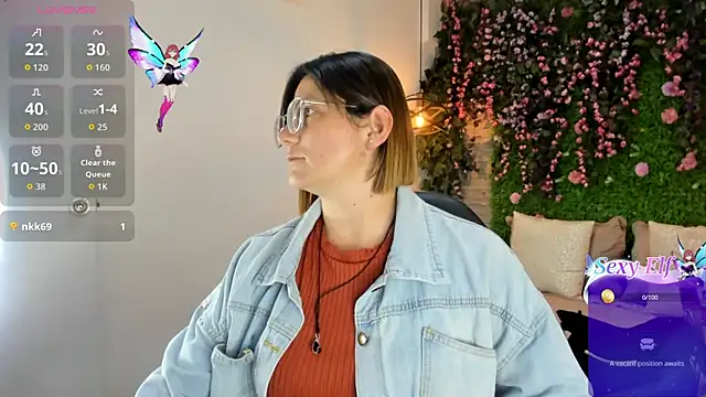 SarahDeyvis's cam snapshot