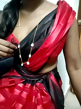 Tamilmallu-duskygirl03's cam snapshot