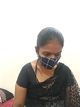 Tamil_Yalini12's cam snapshot