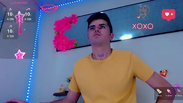 Sebastian_Loaiza live sex cam