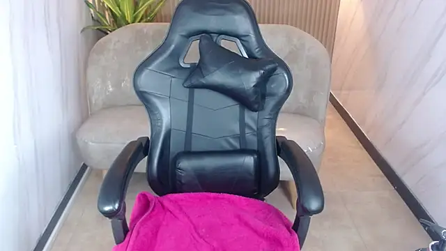 tatiscelis_tf's cam snapshot