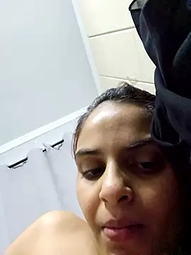 DirtySnowball69's cam snapshot