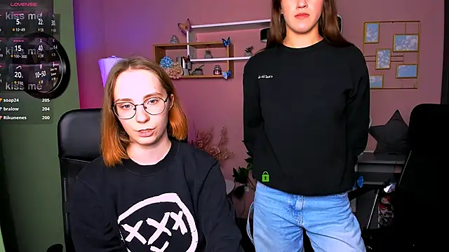 lina_fox12's cam snapshot