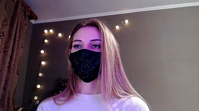 Iris_lave's cam snapshot