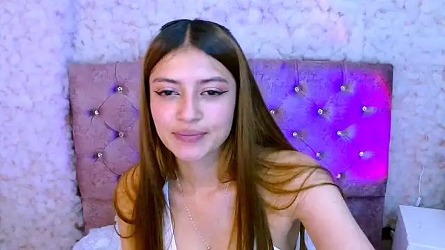 viky_evanss's cam snapshot