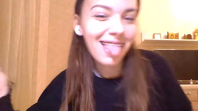 CeyaLier's cam snapshot