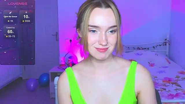 Wild_Sophie_'s cam snapshot