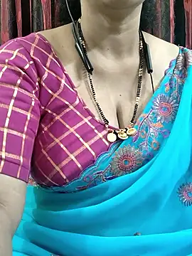 bhuvana_555's cam snapshot