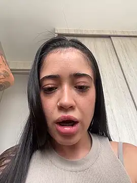 ReggieG's cam snapshot