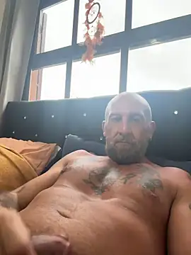 DaddySonBR live sex cam