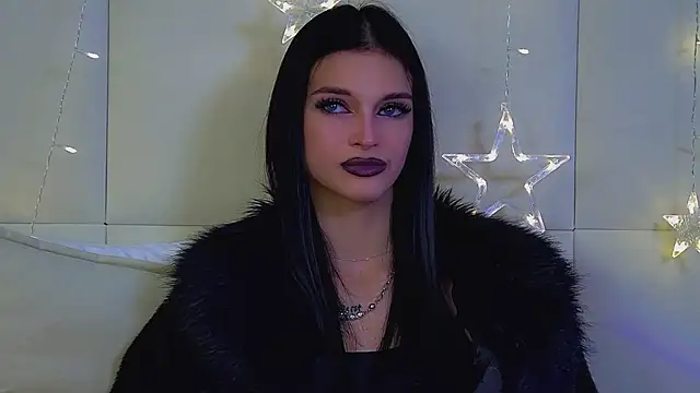 BeverlyMost's cam snapshot