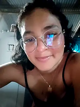 Lily-o's cam snapshot