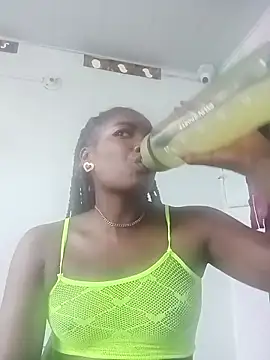 Amy_Brunette's cam snapshot