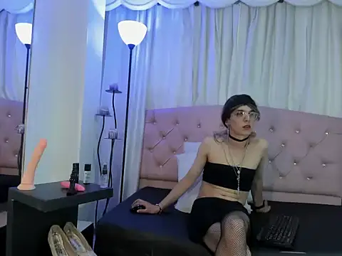 Lis_Pearson live sex cam