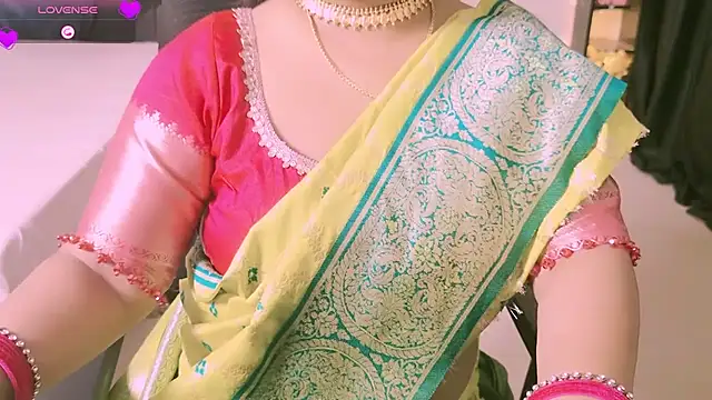 Khaleesiiii's cam snapshot