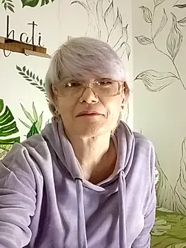 Catty_Lady's cam snapshot