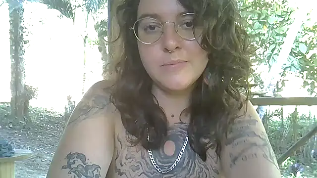 Blue_Liz's cam snapshot