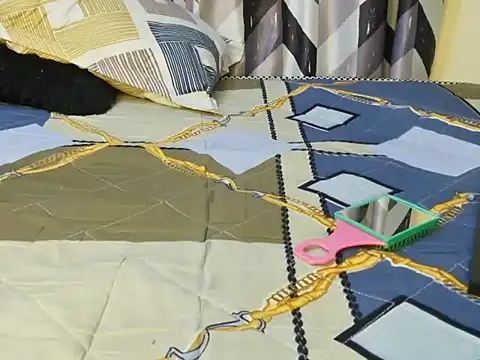 horny_princess22's cam snapshot