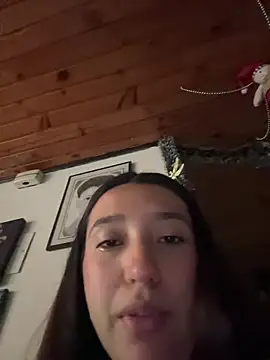 Alix_Rousses21's cam snapshot