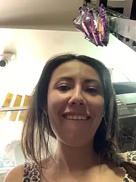 im_loreinnn's cam snapshot