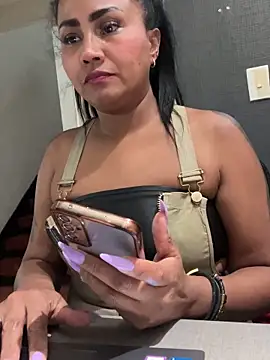 Ariana_Rodriguez's cam snapshot