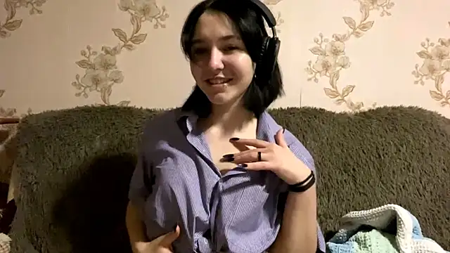 EmilyVeiro's cam snapshot