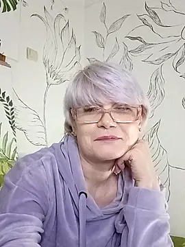 Catty_Lady's cam snapshot