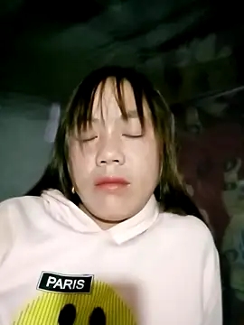 Sara_pusyy's cam snapshot