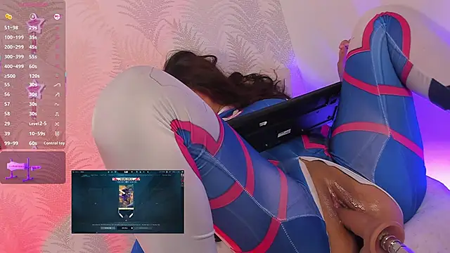 LunaAridi live sex cam