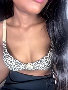 Kaveri_07's cam snapshot