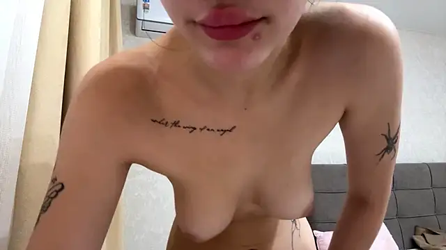 AuraJefcoat's cam snapshot