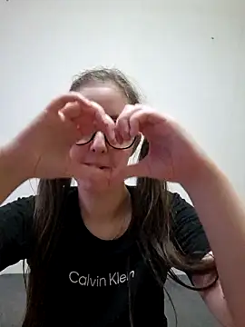 Sarah459 live sex cam