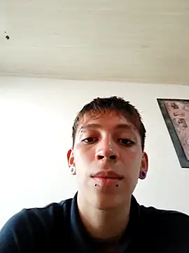 __DAEMON_ live sex cam